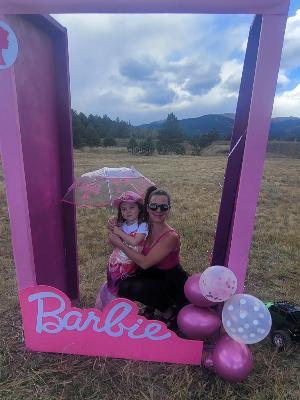 Whitney and I will be taking our short lil legs down to the ALS walk and joining Team Mahnke on Sunday to help raise money for ALS. Please consider making a donation in support, to an amazing cause. Thank you guys!